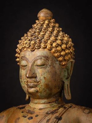  Die Stehende Buddha-Statue aus Chiang Saen - Ein Meisterwerk der Mon-Kunst im 10. Jahrhundert